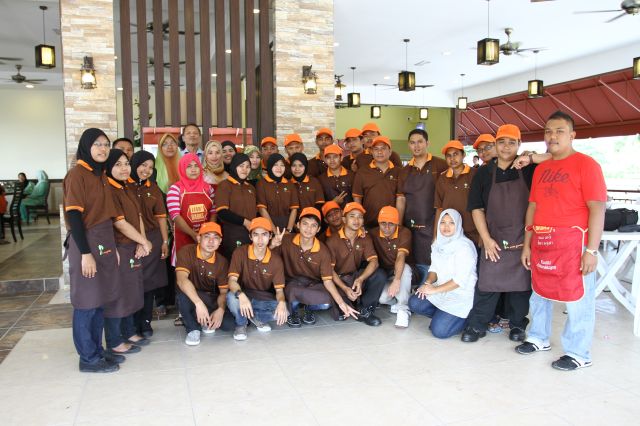 About Us | De Pauh Garden Restaurant